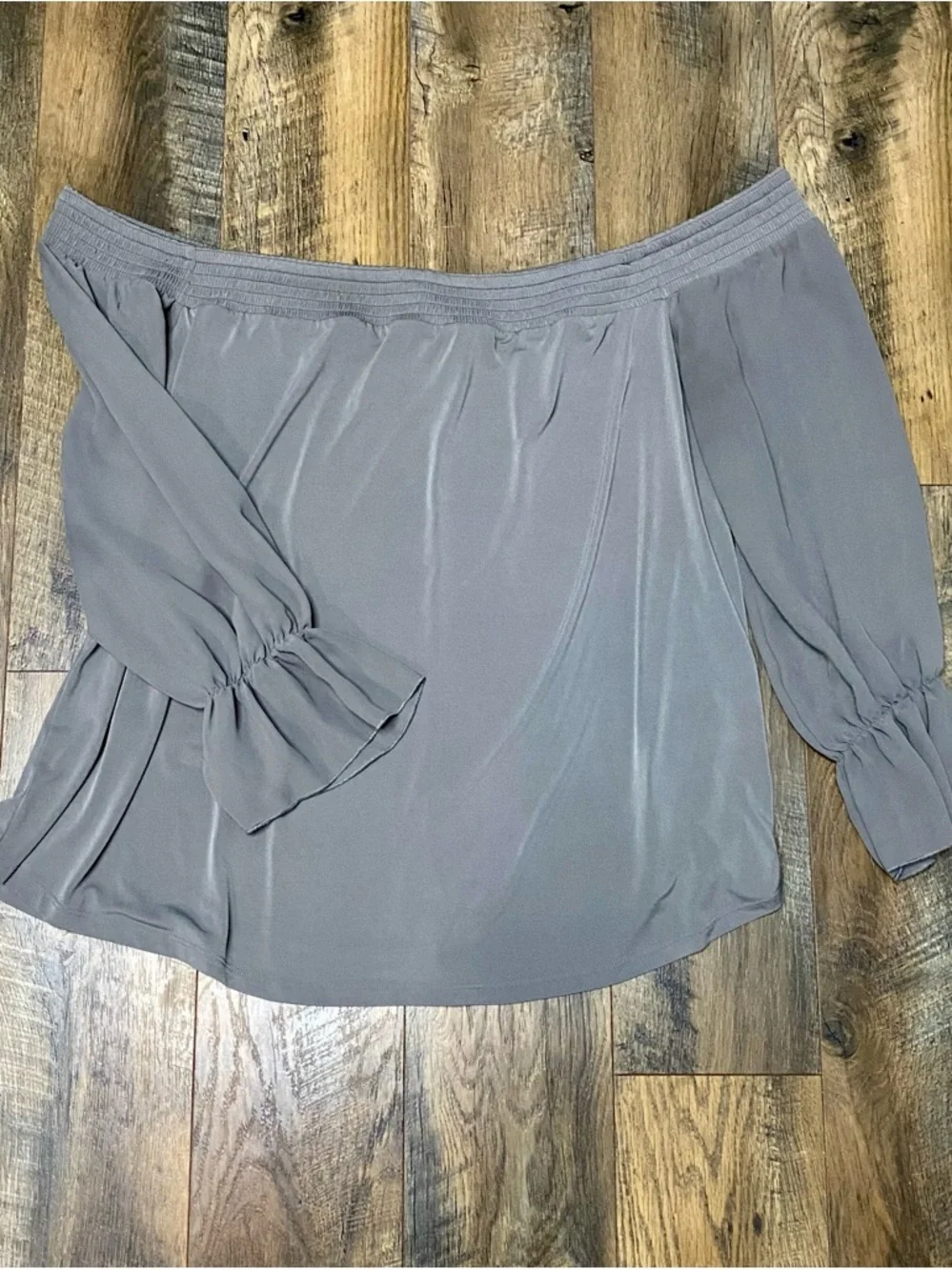 Torrid Off-Shoulder Long Sleeve Blouse in Mauve Gray - Picture 2 of 4
